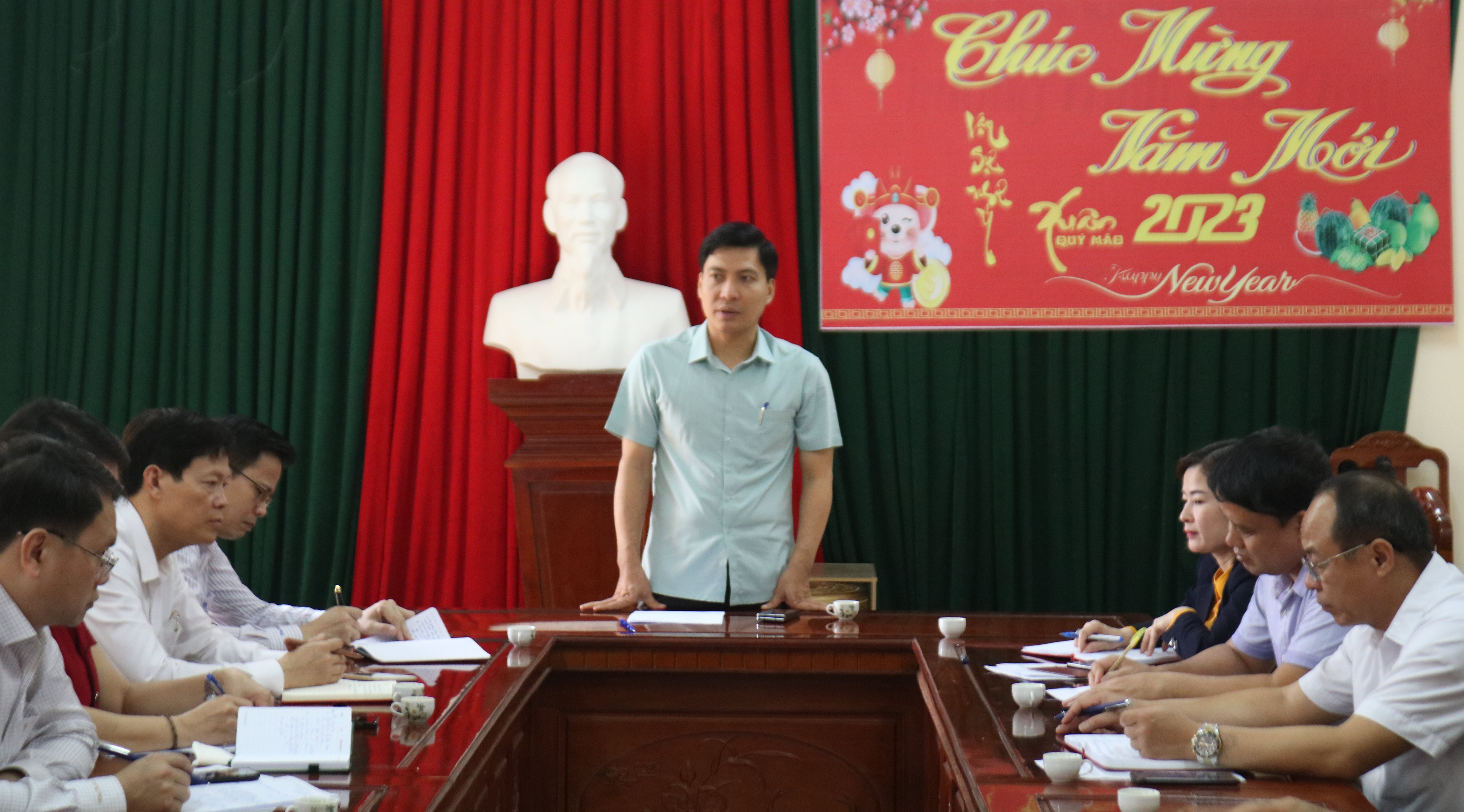 Bí thư Huyện uỷ, Chủ tịch HĐND huyện Nguyễn Văn Biện kết luận buổi kiểm tra