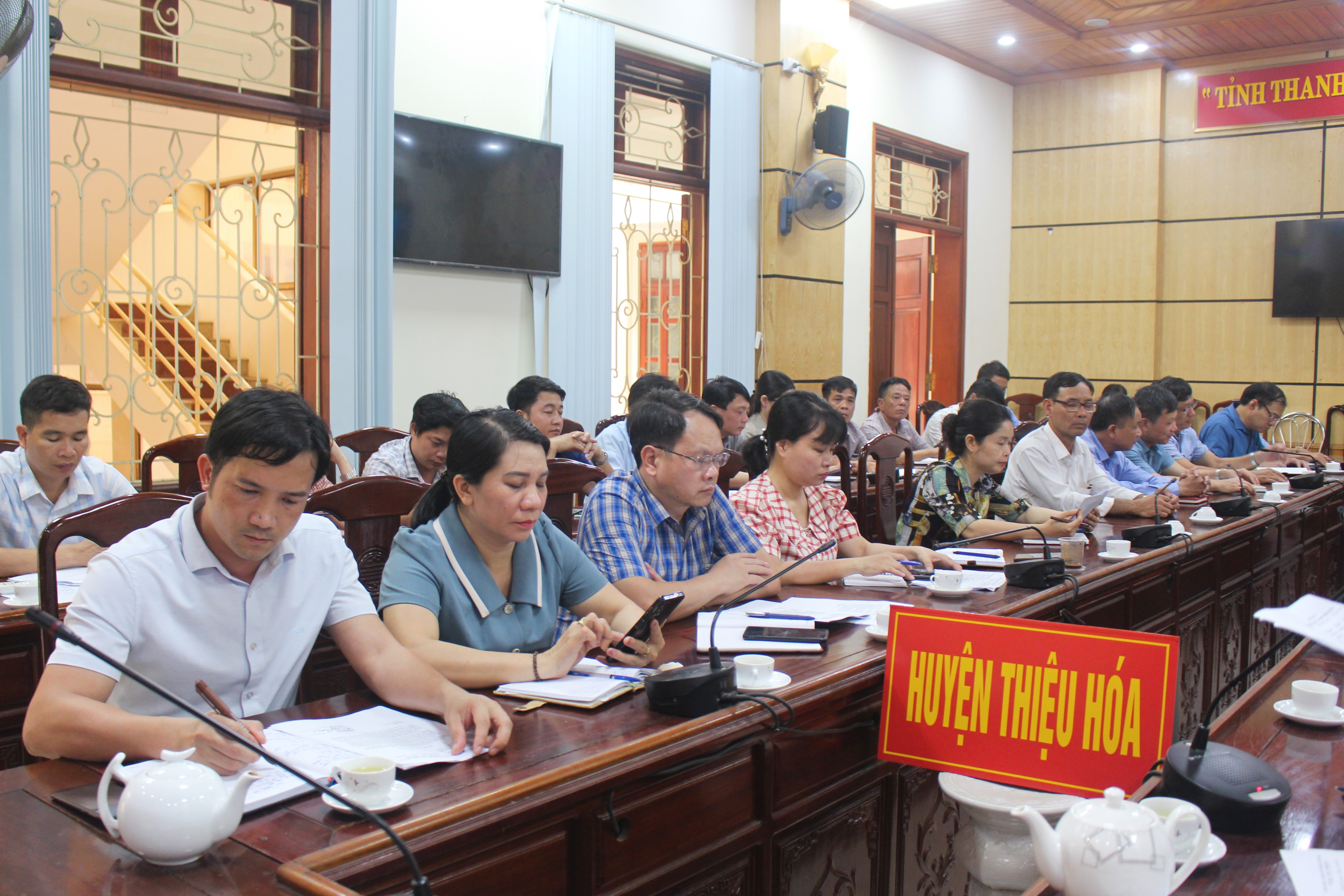 Đại biểu dự hội nghị.