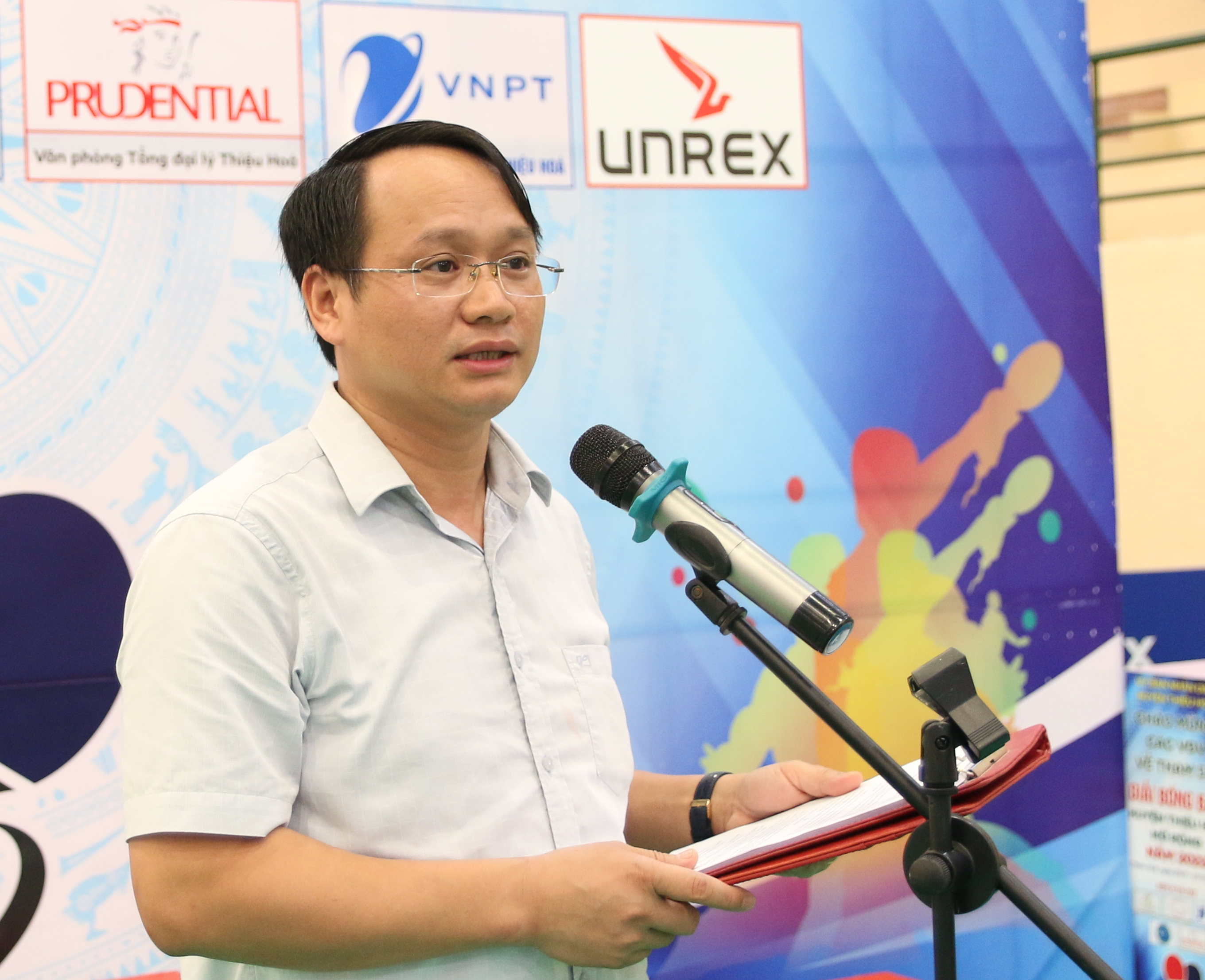 Phó Chủ tịch UBND huyện Nguyễn Ngọc Hiểu bế mạc giải