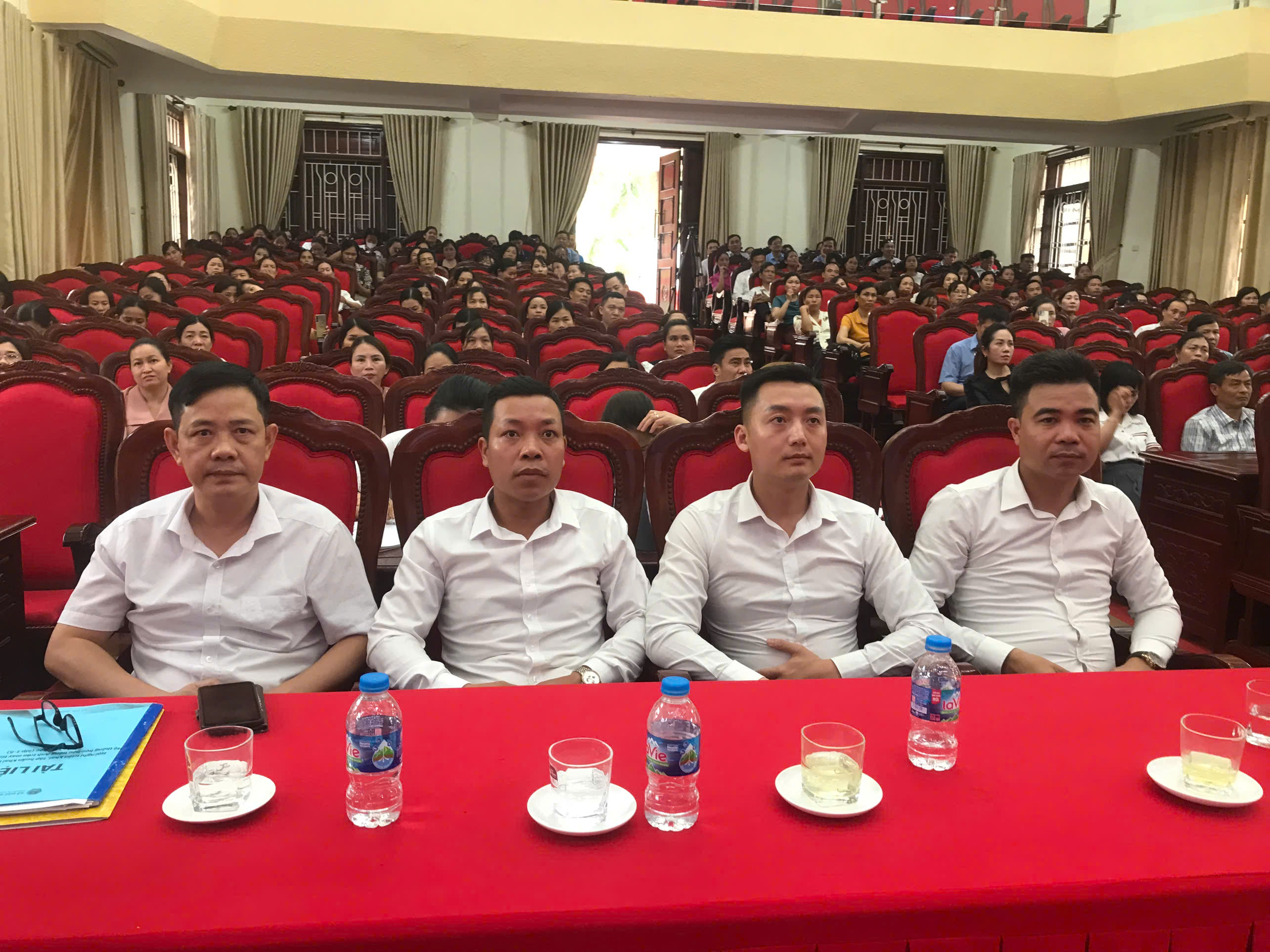 Các đại biểu tham dự tập huấn