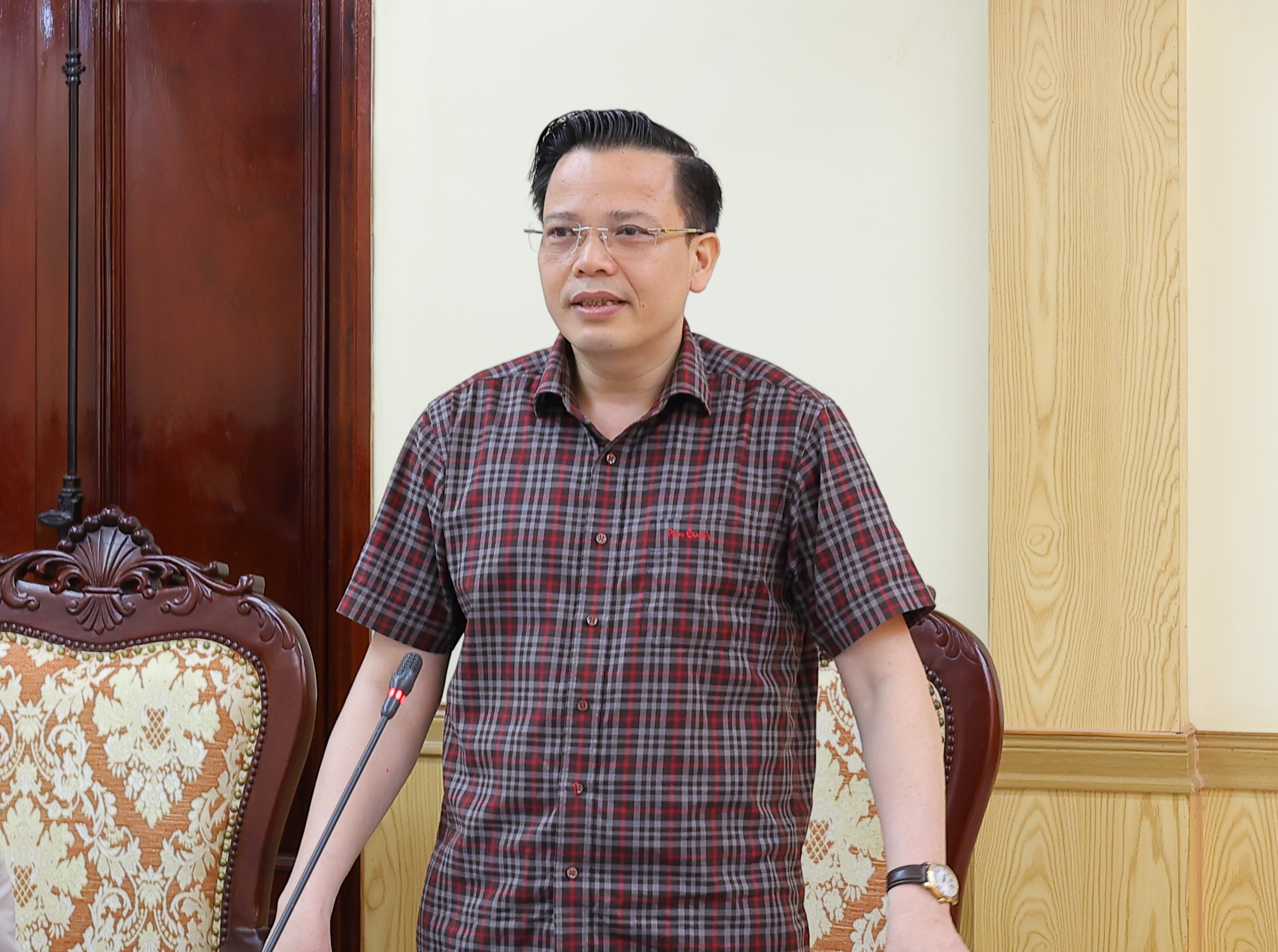 Chủ tịch UBND huyện Hoàng Trọng Cường phát biểu tại hội nghị