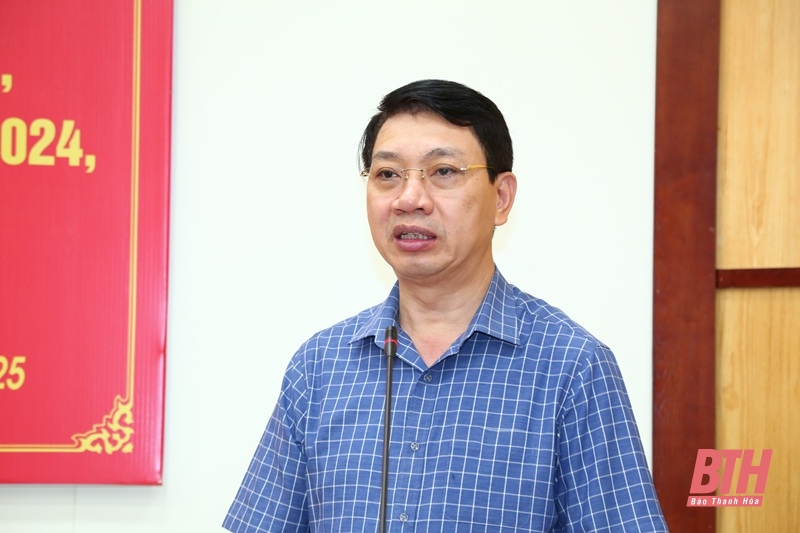 Phó Chủ tịch UBND tỉnh Lê Đức Giang phát biểu kết luận hội nghị (nguồn ảnh Báo Thanh Hoá)