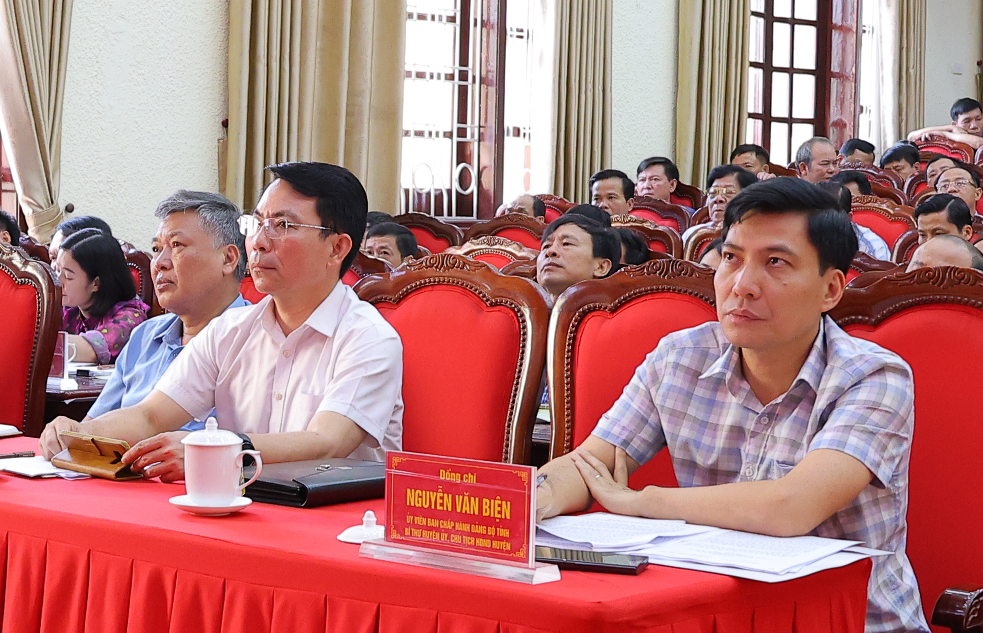 Bí thư Huyện ủy Nguyễn Văn Biện dự hội nghị