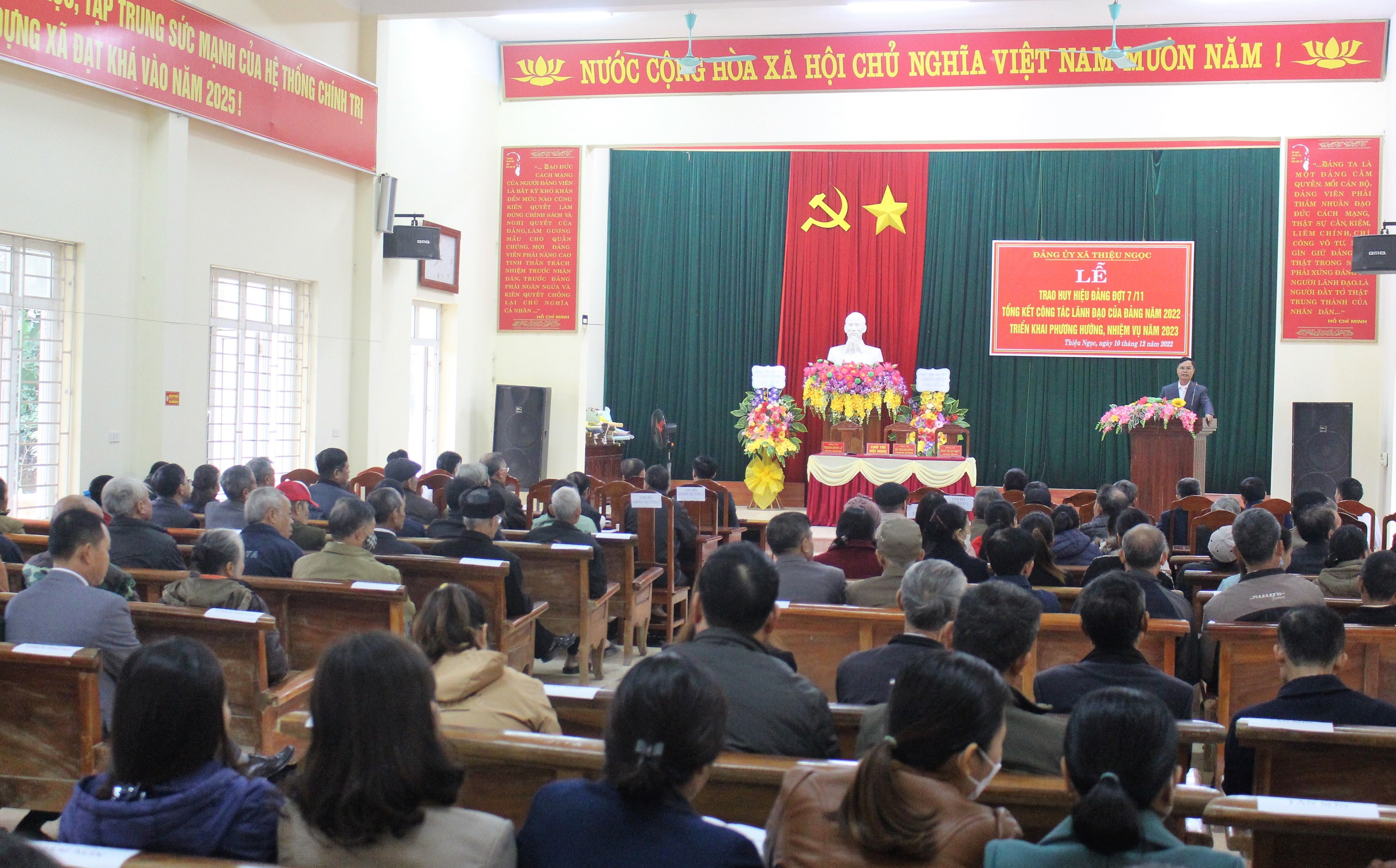 Toàn cảnh hội nghị