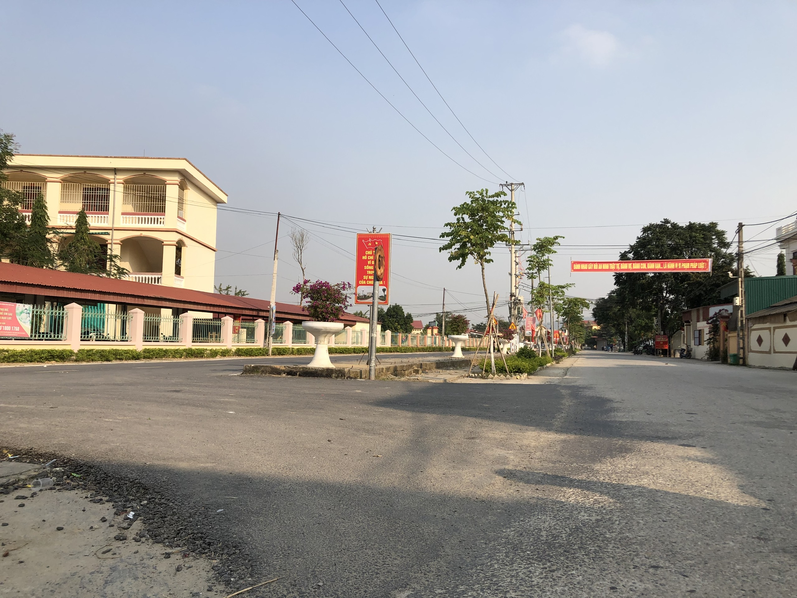 Đường giao thông xã Thiệu Nguyên khang trang, sạch đẹp