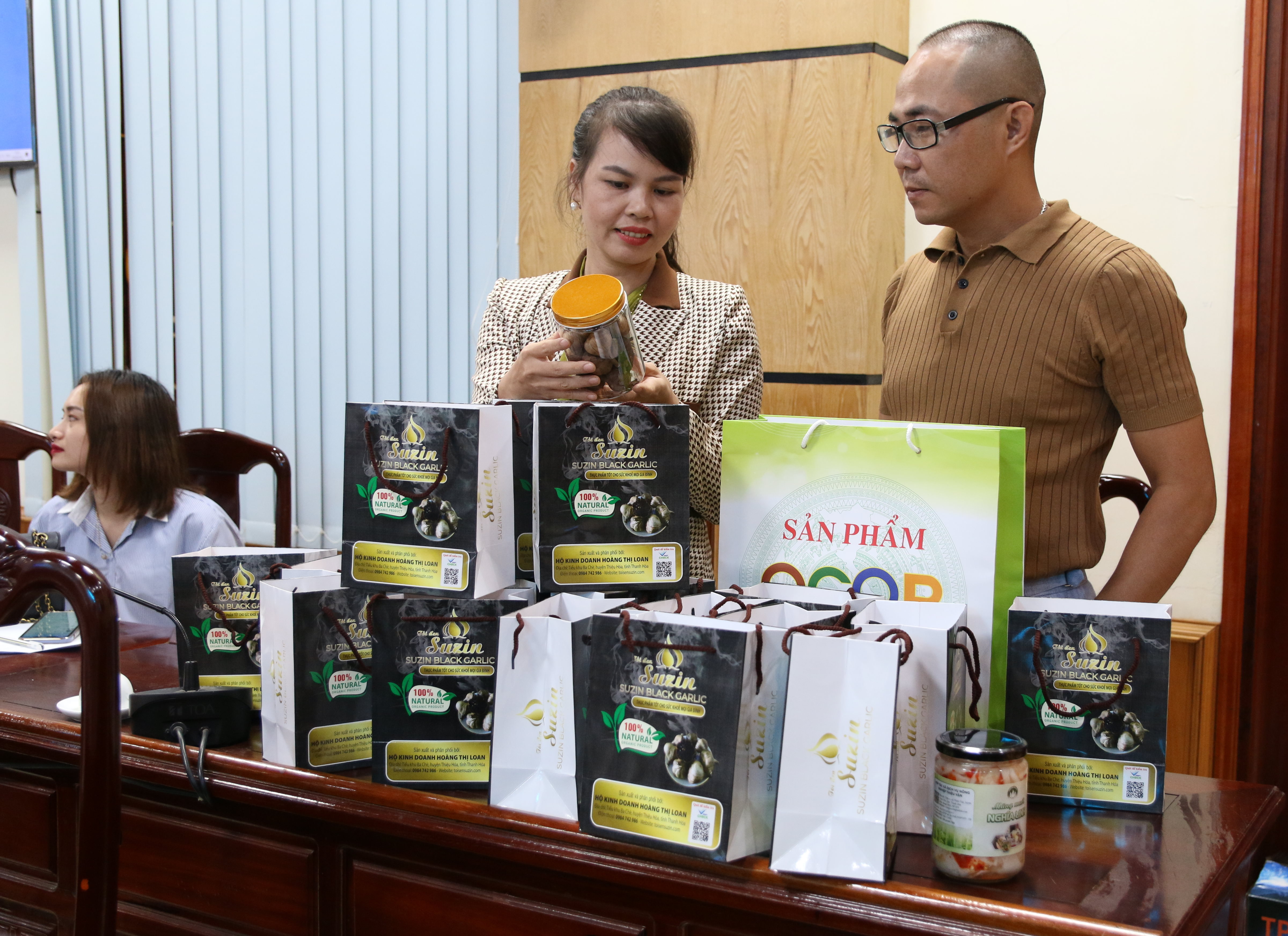 Sản phẩm tỏi đen Suzin