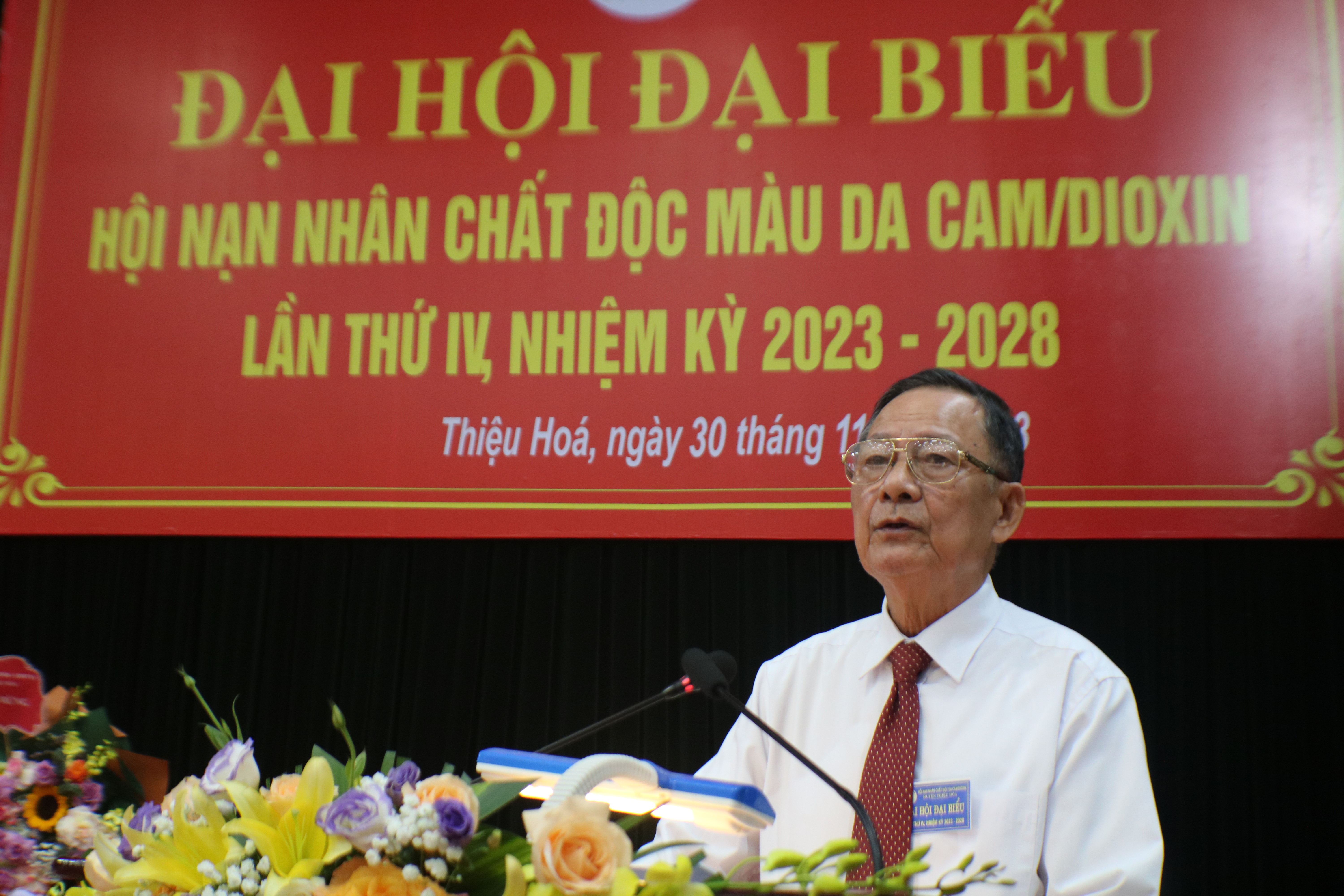 Đồng chí Dương Đình Khải, Ủy viên Trung ương Hội Nạn nhân chất độc Da cam/ Đioxin Việt Nam, Chủ tịch Hội Nạn nhân chất độc Da cam/ Đioxin tỉnh Thanh hóa phát biểu chỉ đạo tại Đại hội