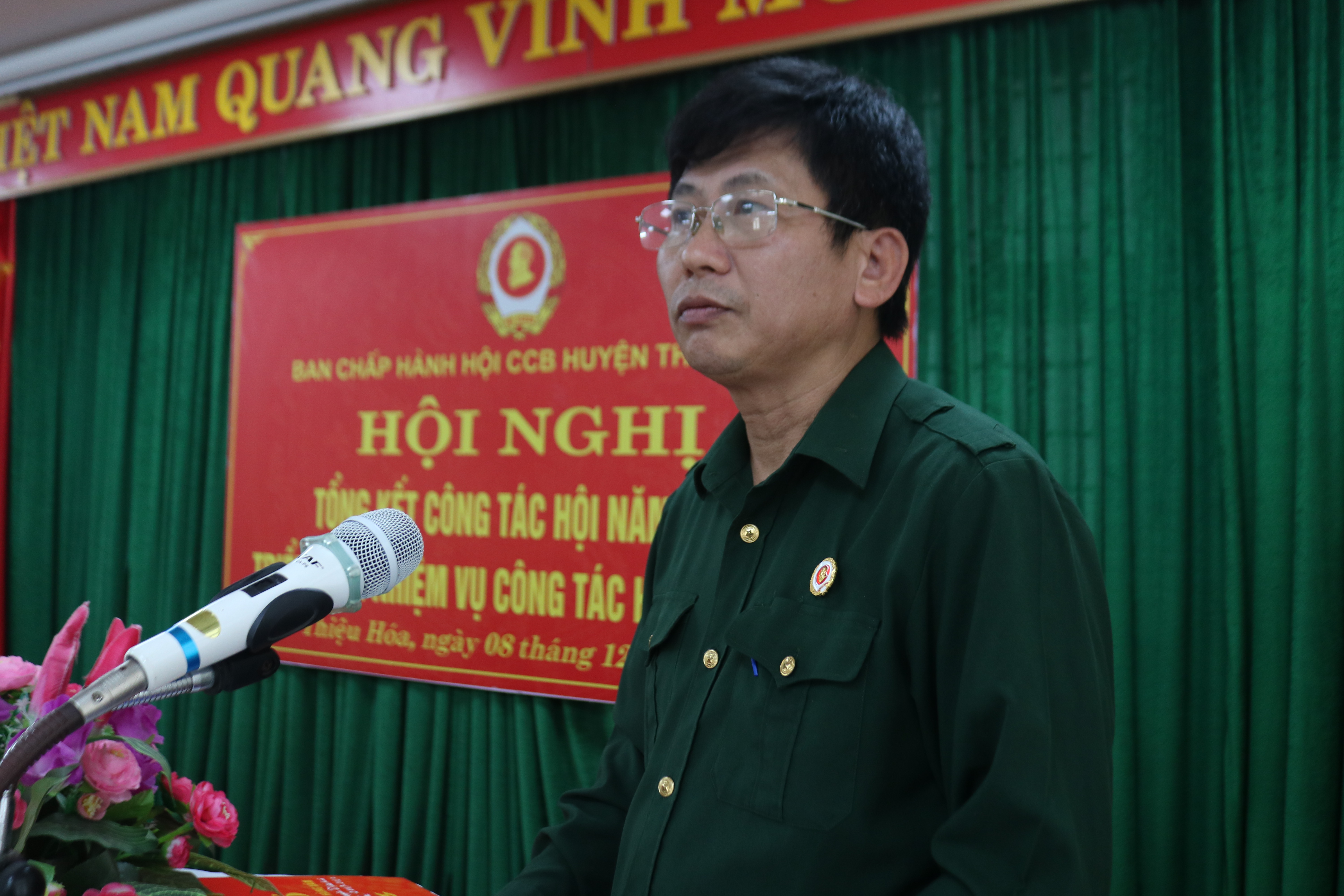 Đồng chí Lê Gia Đảm, CT Hội CCB huyện khai mạc hôi nghị