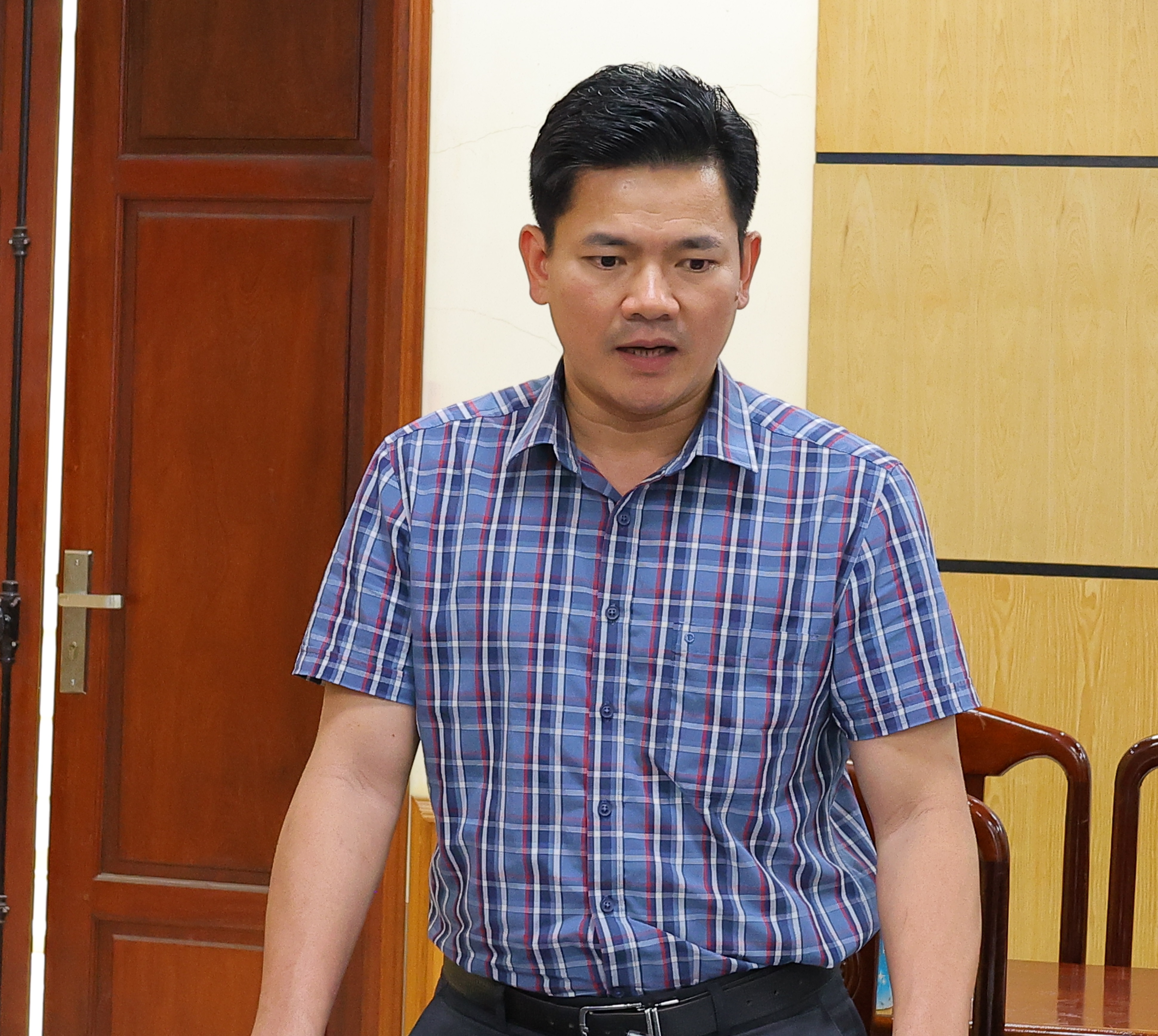 Phó Chủ tịch UBND huyện Lê Xuân Hoàn phát biểu tại hội nghị