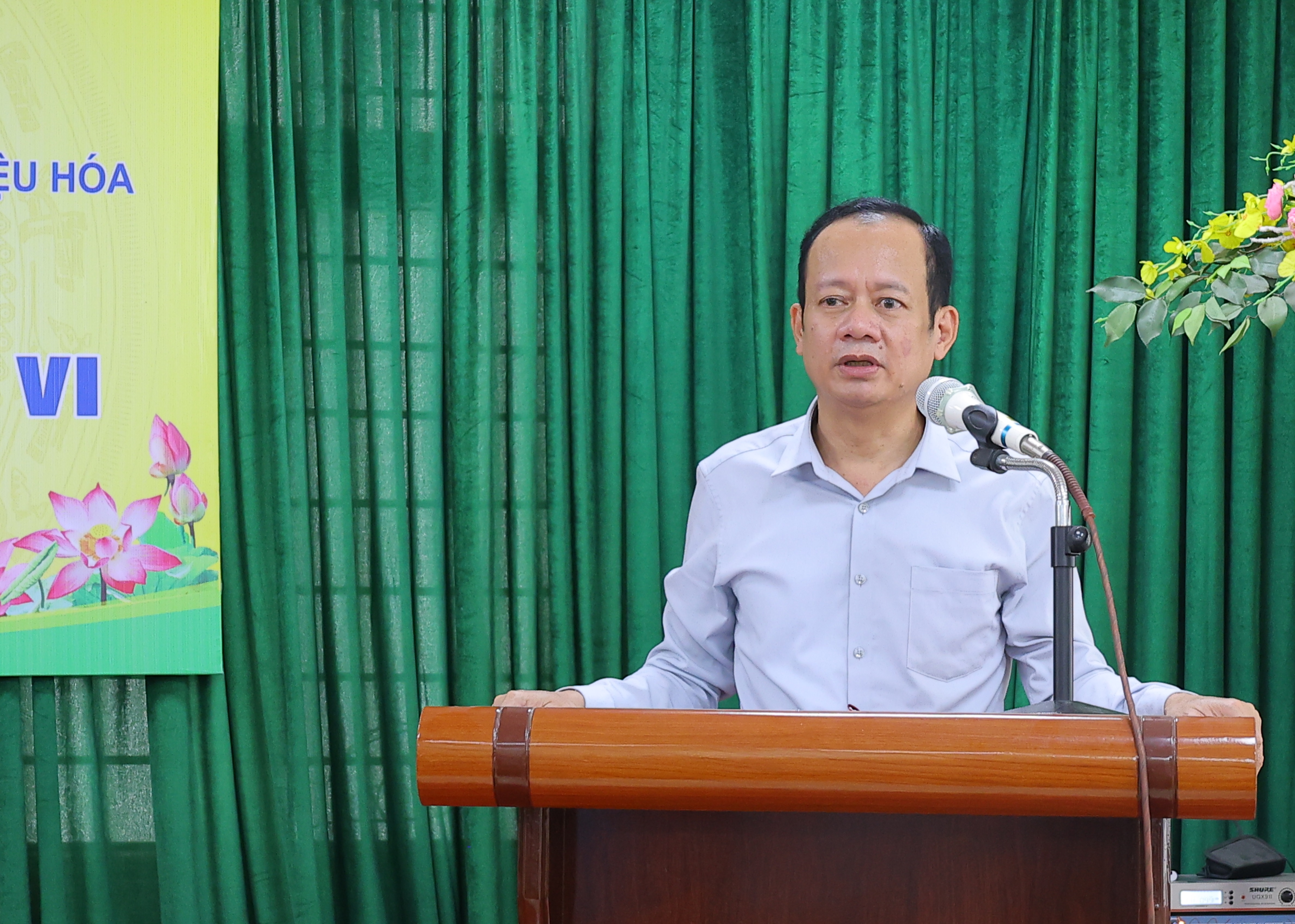 Phó Bí thư Thường trực Huyện ủy Đỗ Thế Bằng phát biểu chỉ đạo tại hội nghị